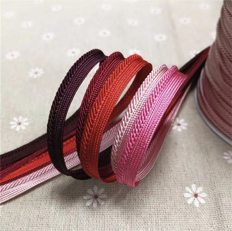 1cm暗红色人造丝子母带