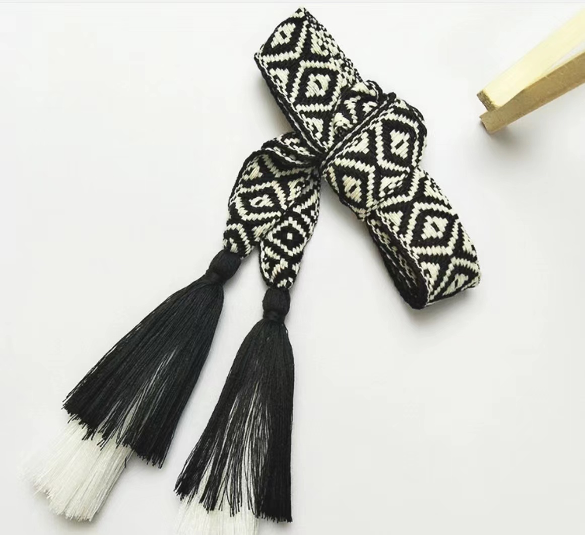 2.5cm棉麻黑白流苏复古腰带